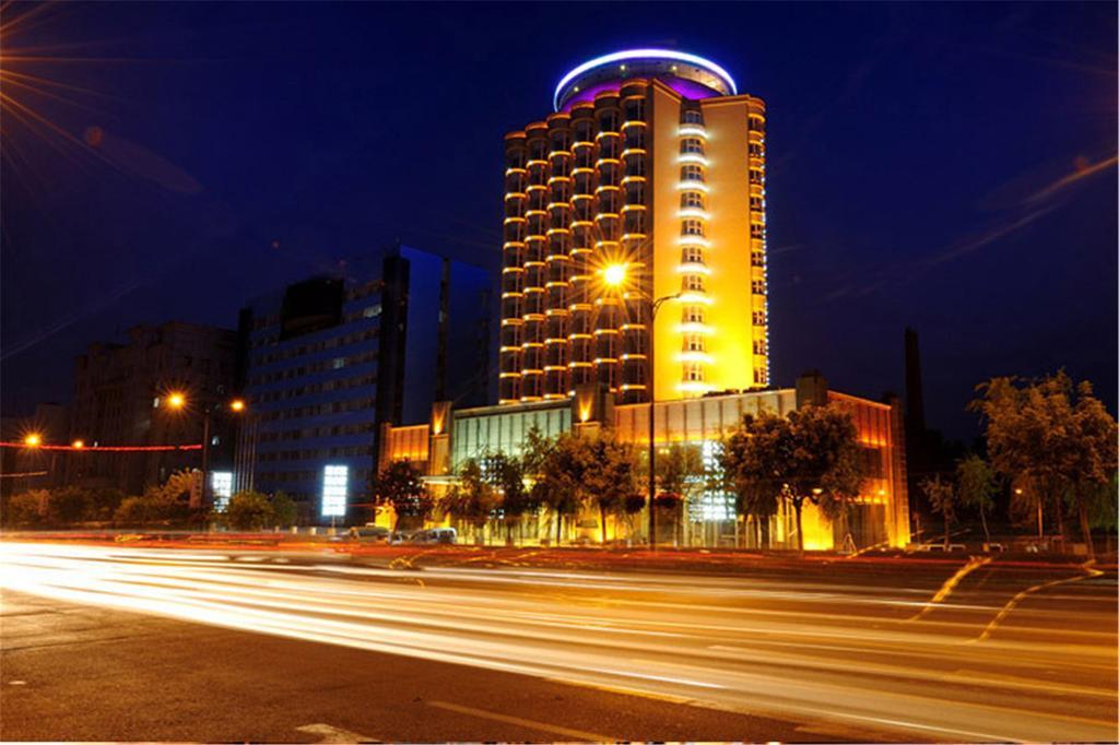 Changchun Hualida Hotel Exteriör bild